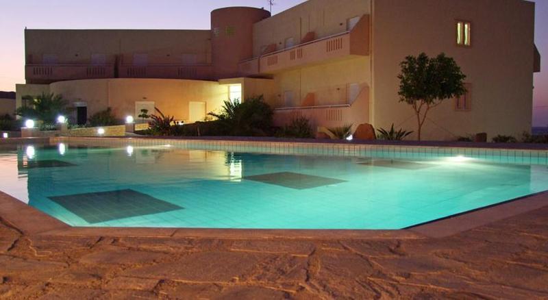 Hotel Sea Breeze Szitía Kültér fotó